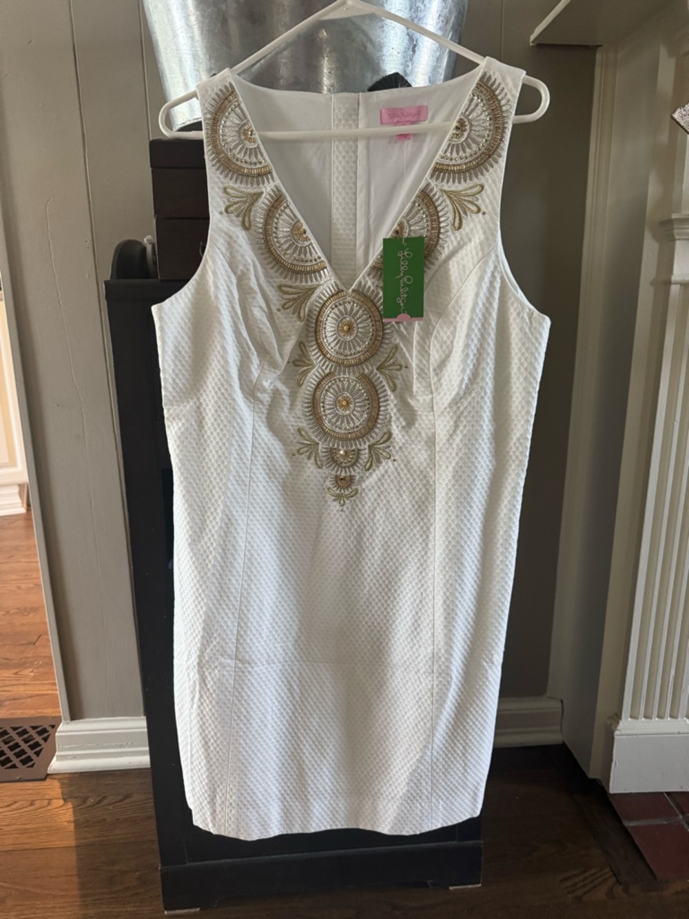 Lilly Pulitzer size 12 NWT White Embellished V-Neck Shift Dress